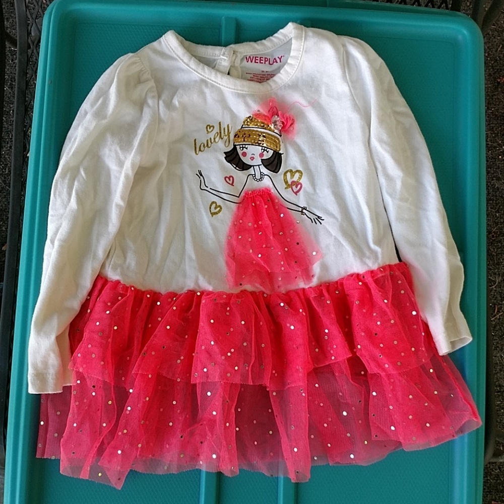 WeePlay size 2T shirt.